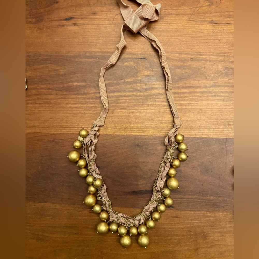 J CREW Rose Pink Grosgrain twisted ribbon gold ball necklace EUC